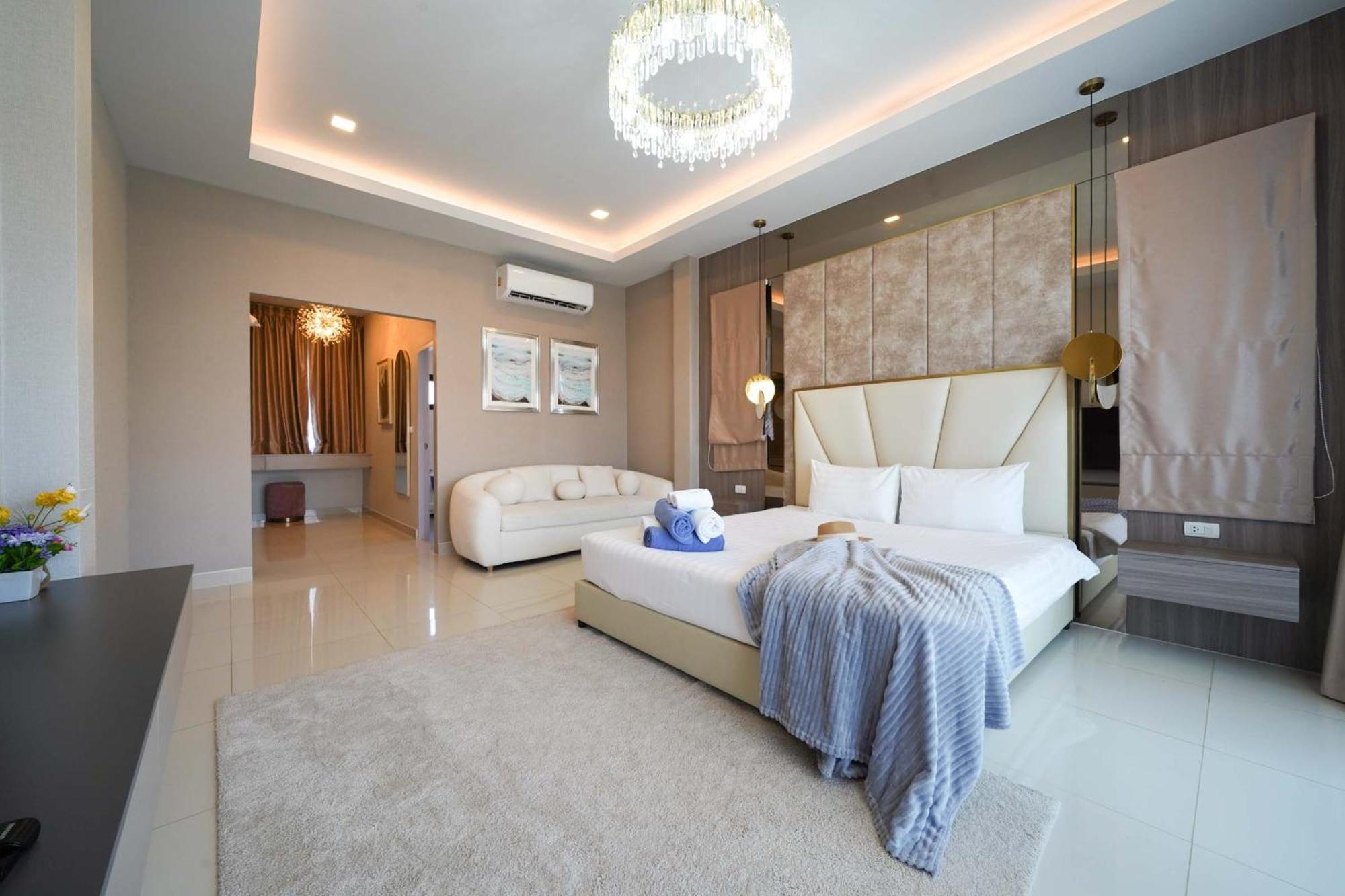 Southern Peak Pool Villa Huay Yai Pattaya Ban Huai Yai エクステリア 写真
