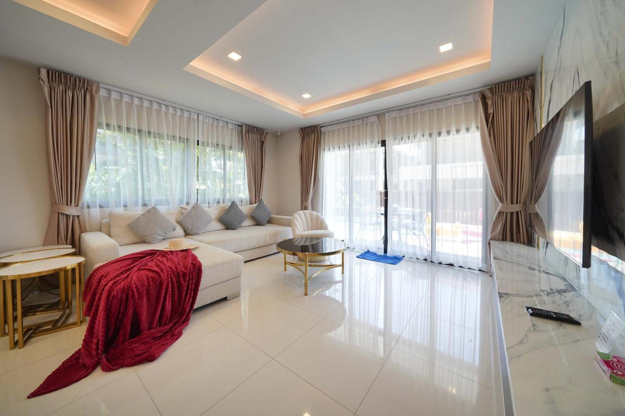 Southern Peak Pool Villa Huay Yai Pattaya Ban Huai Yai エクステリア 写真