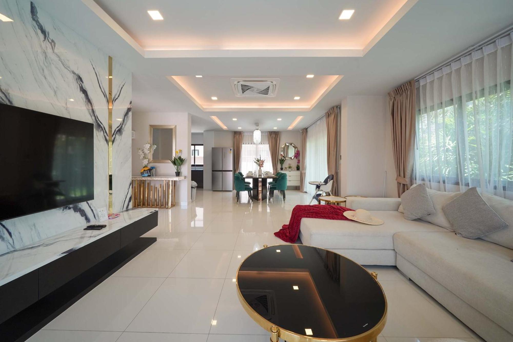 Southern Peak Pool Villa Huay Yai Pattaya Ban Huai Yai エクステリア 写真